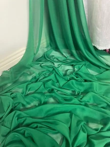 1 METER TWO TONE EMERALD GREEN SOFT CATIONIC CHIFFON 100% POLYESTER FABRIC 58” - Picture 1 of 5