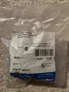 Thomas & Betts #BS201-1 1/2" Box Spacer with 2 locknuts, die cast zinc - Picture 1 of 3