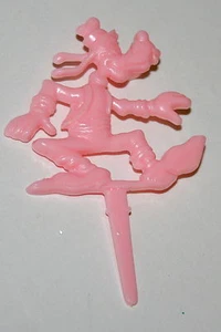 Vintage Plastic Pink Goofy Disney Cup Cake Topper Decoration 1960s NOS - Picture 1 of 1
