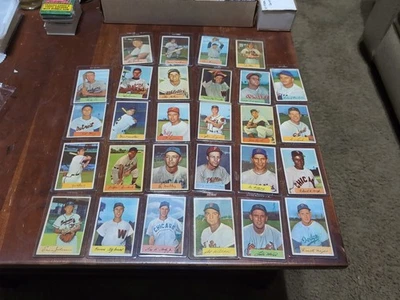 28 Card Lot 1954 Bowman Baseball Lot Adcock Smalley Johnson Vg-ex EX NICE LOT - Image 1 of 4