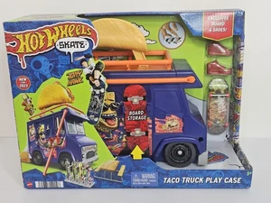 Hot Wheels Skate Taco Truck con 1 tastiera esclusiva e paio di scarpe da skate 1 - Foto 1 di 6
