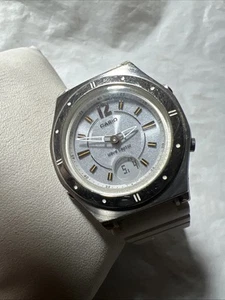 casio wave ceptor, analog and digital,world Time, tough solar,202A226, ladies wa - Picture 1 of 8