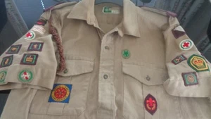 Boy Scout Badge Shirt Queen Scout Bushman's Thong & Proficiency Badges pre 1967 - Picture 1 of 11