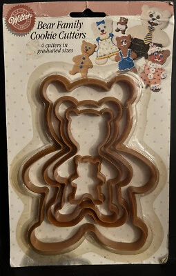 Vtg Wilton Teddy Bear Family Cookie Cutters Plastic Set of 4 Graduated Size NEW - Image 1 of 2