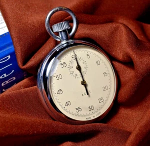 Vintage Mechanical Stopwatch Zlatoust One Button Soviet Stopwatch with Box - Picture 1 of 12