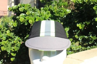 TAMPA DE CICLISMO COR PRETA COM FITA REFLEXIVA FEITA NOS EUA P M G - Imagem 1 de 4