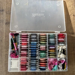 Lotto mix filo/filosofia, raso e varietà 100+ colori custodia & organizzata - Foto 1 di 19