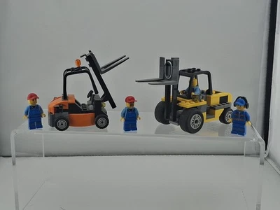 LEGO CITY 60022 Cargo Terminal Forklift & Orange Forklift - 4 Minifigures  - Image 1 of 4