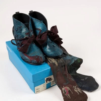 John Fluevog Stunner Tapiz Botines Cinta Con Cordones Talla 6 con Caja y Calcetines Foto 1 de 4