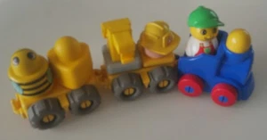 Top: LEGO Duplo Primo Train Construction Site! Lok Pendant Figurine Rasselstein! - Picture 1 of 5