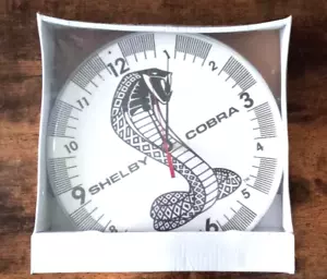 Orologio da parete Shelby Cobra uomo grotta garage batteria REGALO - Foto 1 di 1