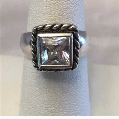 Silpada VINTAGE Elizabeth 925 Sterling Silver Cubic Zirconia Ring Size 8 R0836 - Image 1 of 4