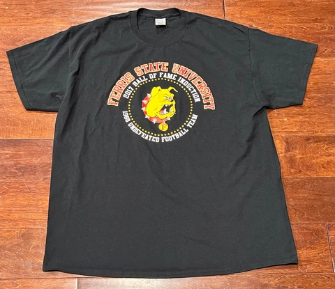 NCAA Ferris State Bulldogs Adult 2017 Hall Of Fame Induction Football T Shirt XL Cover