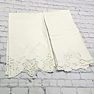 VTG Embroidered Floppy Linen Hand Towels~2 Eyelet Cutwork Lace Italian Ecru lot - Picture 1 of 16