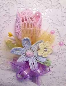 Vintage Handarbeit gehäkelt rosa TULPE Ostern Frühling Corsage Millinery #2 - Bild 1 von 6