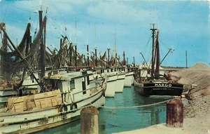 Shrimp Boats Gulf Coast Compeche Mexico Fishing Boats Postcard - Picture 1 of 2