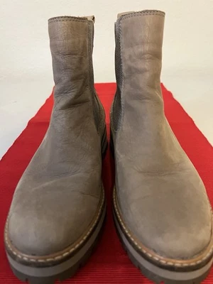 Bota Chelsea Feminina Timberland Courmayeur Valley / Marrom Escuro Nubuck Tamanho 10  - Imagem 1 de 4