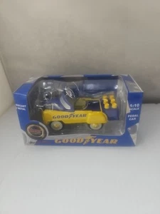 2015 NIB 1:10 SCALE DIECAST GOODYEAR TIRE PEDAL CAR (Oil Tanker) - Picture 1 of 13