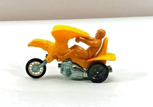 Hot Wheels RRRumblers Bold Eagle gelb mit hellbraunem Finnenreiter funktioniert einwandfrei - Bild 1 von 11