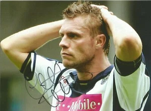 WEST BROM: GEOFF HORSFIELD SIGNED 8x6 ACTION PHOTO+COA - Imagen 1 de 1