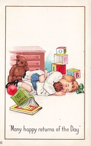 DE COLECCIÓN POSTAL DE FELICITACIÓN DE CUMPLEAÑOS NIÑO DURMIENDO MUÑECA SOSTENIENDO EN GUARDERÍA 42524 - Imagen 1 de 2