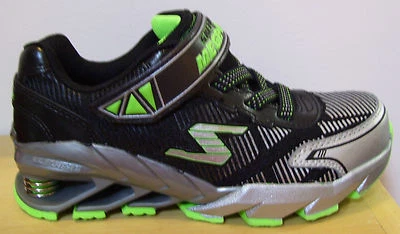 Zapatillas Skechers MEGABLADE Mega Flex negras y verdes lima para niños talla 11  Foto 1 de 4