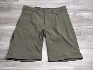Eddie Bauer Mens Nylon Stretch Hiking Chino Shorts Brown Sz 36 Comfort Workwear - Picture 1 of 8