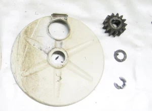 Toro 20016 Mower Wheel Cover Gear Assembly Part 127-6840, 104-8670 - Bild 1 von 6