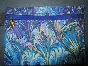 cosmetic case, pouch - Picture 1 of 3