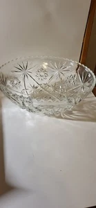 Large 10 1/2" Anchor Hocking Early American Prescut serving bowl - Picture 1 of 2