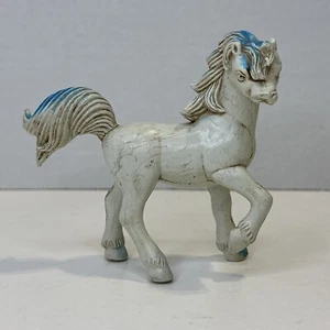 Vintage PVC Einhorn Pferdespielzeug Tierfigur weiß blau 4 Zoll markenlos - Bild 1 von 10