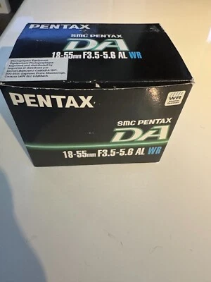 BRAND NEW - Pentax DA 18-55MM f/3.5-5.6 AL WR SMC Zoom Lens BNIB - Image 1 of 4