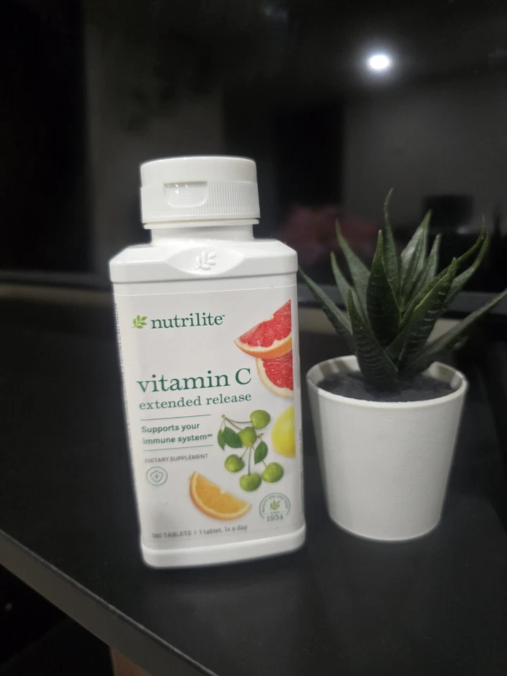 Nutrilite Vitamin C supports your immune system 180 tablets fast shipping.. - Image 1 of 2