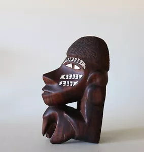 Vintage Hand Carved Wooden Solomon Islands Nguzu Nguzu Canoe Prow approx 17cm H - Picture 1 of 7