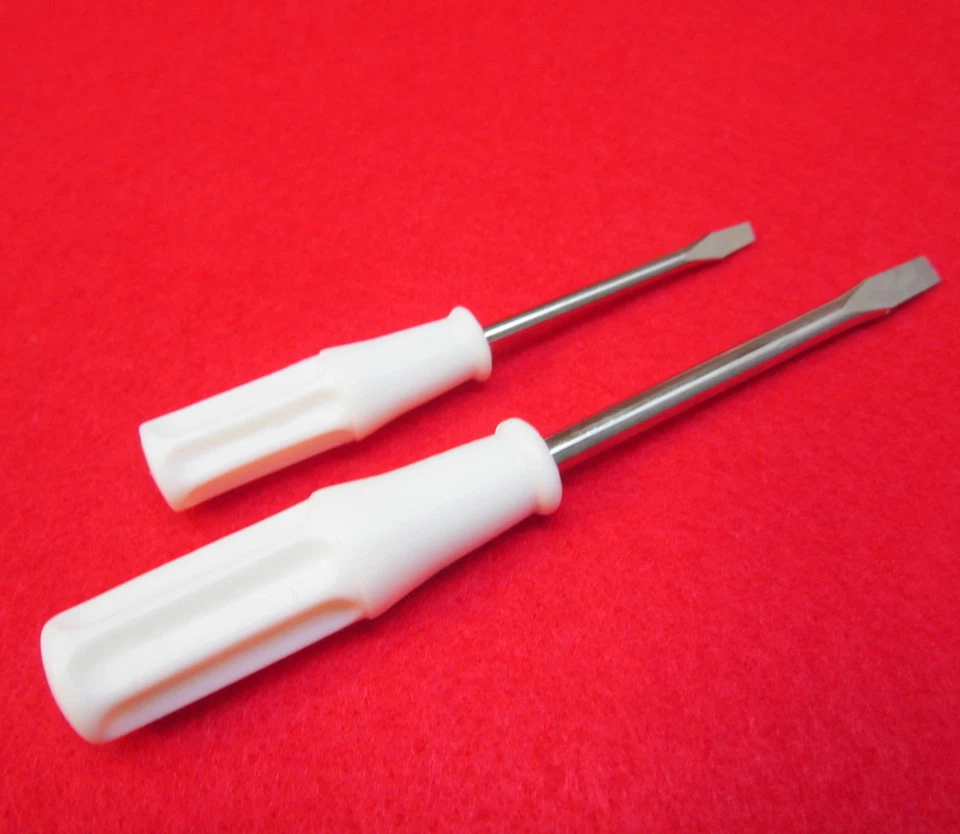 SEWING MACHINE SCREWDRIVER SET Small SINGER BROTHER KENMORE WHITE JANOME Riccar+ - Image 1 of 1