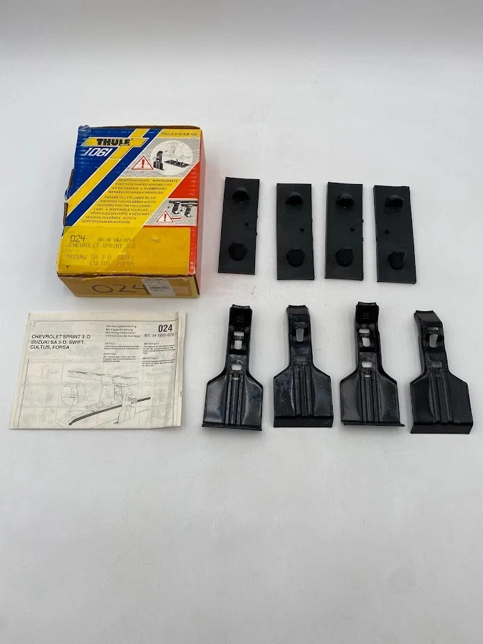 Sistema Thule 1061- #024- Chevrolet Sprint 3-D Suzuki SA 3-D Swift, Cultus, Forsa Foto 1 de 4