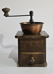 Vintage Manual Coffee Grinder Stamped DE. Wood Base With Drawer - Picture 1 of 18