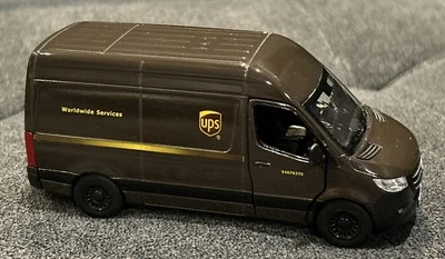 UPS Mercedes Benz Sprinter Diecast Model Toy Car Delivery Van 1:48 Kinsmart 5" - Image 1 of 4