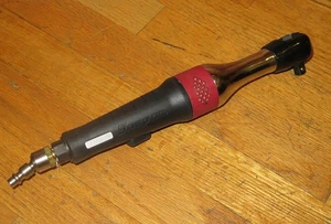Snap-On FAR7000 3/8"-Drive Pneumatic Air-Powered Compact Impact Ratchet Wrench - Picture 1 of 6
