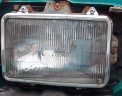 Passenger Right Headlight Sealed Beam Fits 90-94 FIREFLY 214925 - Image 1 of 4