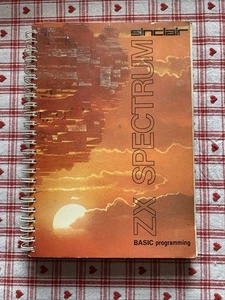 Sinclair ZX Spectrum 3rd Edition Manual Introduction and Basic Programming Books - Zdjęcie 1 z 4
