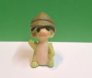 The Whimsical World of Pocket Dragons BRAVE EXPLORER Real Musgrave Figurine - Picture 1 of 4