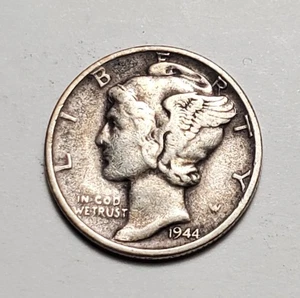 1944 P MERCURY DIME 90% SILVER #C9936 - Picture 1 of 2