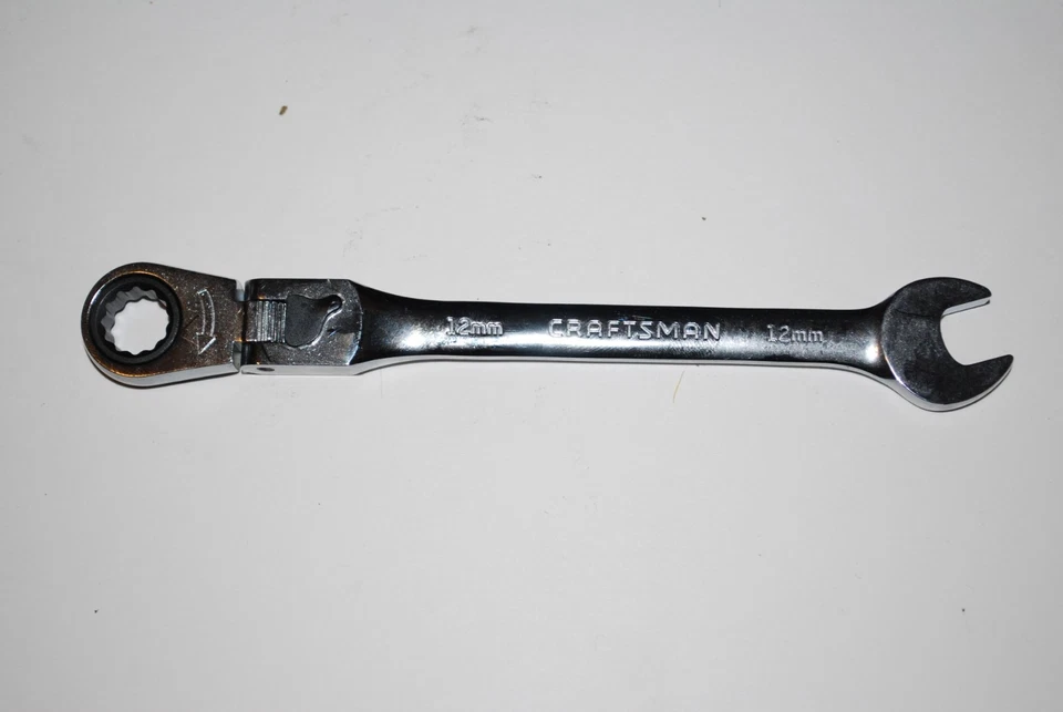 Craftsman Locking Flex Ratcheting Combination Reversible Wrench. Pick Size - Image 1 of 1