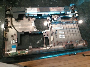 used Compaq CQ60-615DX  Laptop Bottom Base 590679-001 with lots of extras read  - Picture 1 of 8