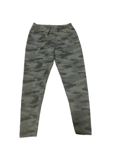 Stylish & Comfortable Kohls Women's Green Camo SO Leggings - Size XL - Picture 1 of 10