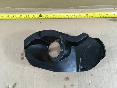 Toyota Prius Prime 2017-2022 columna de dirección eje agujero cubierta silenciador fabricante de equipos originales. Foto 1 de 4