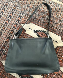 Coach 6145 schwarz Leder Schultertasche silberfarbene Hardware 12" x 8" TOP - Bild 1 von 6