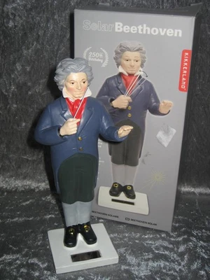 Kikkerland Solar Beethoven mit Wackelhand und Taktstock NEU & OVP - Bild 1 von 4