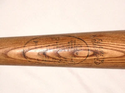 Bate de béisbol campeón de bateo 34 3/4" Louisville Slugger 180 Mickey Mantle de colección Foto 1 de 4